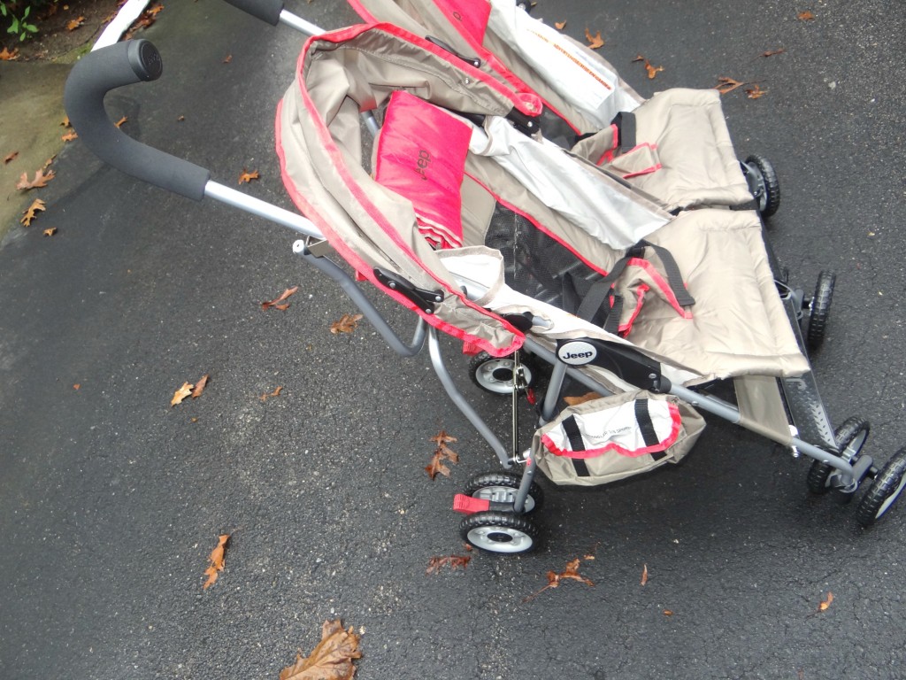 Jeep Wrangler Double Umbrella Stroller