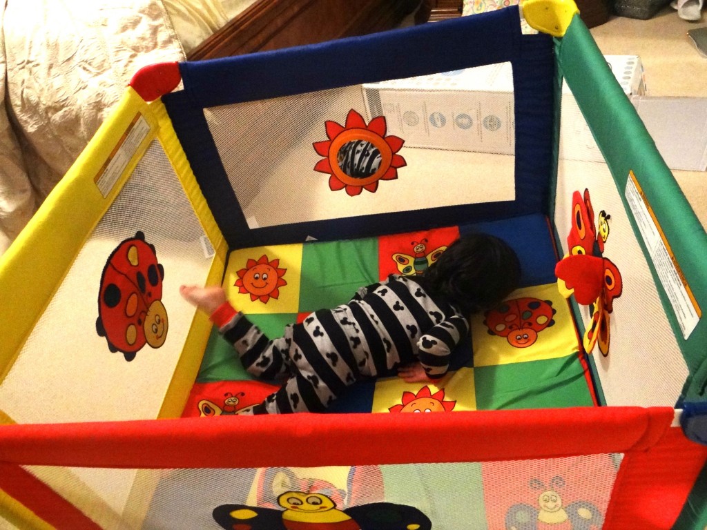 Graco Pack n Play TotBloc Playard Review Giveaway MHCgiftguide