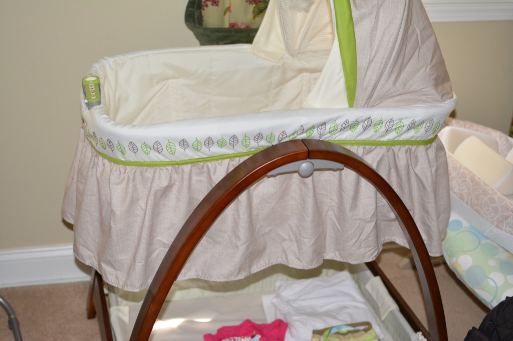 Summer  Infant Bassinet