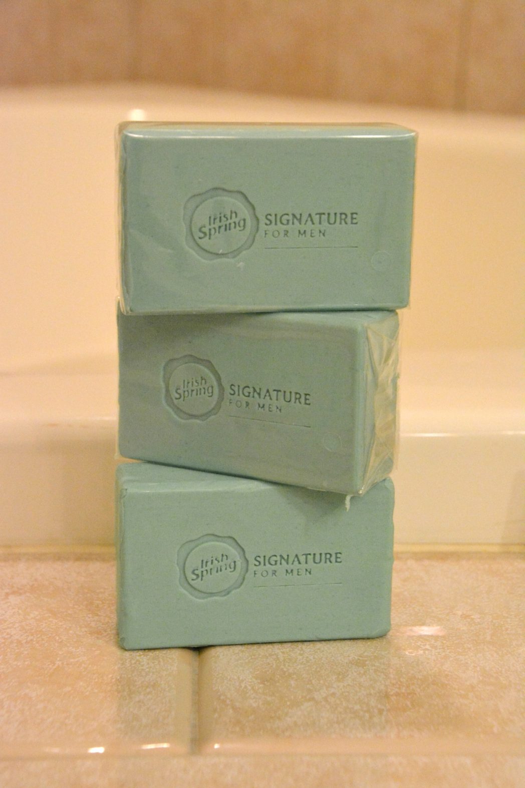 Irish Spring Signature for Men Hydrating Body/Face Soap 6 oz/Bar 1 Pack 3  Bars