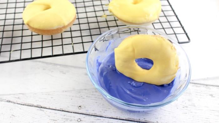 Minion Donuts