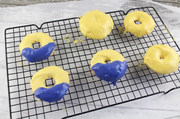 Minion Donuts