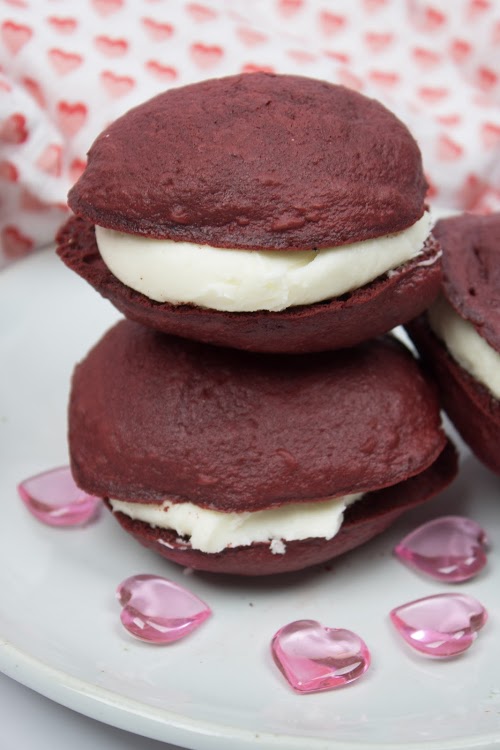 Red Velvet Whoopie Pies Recipe