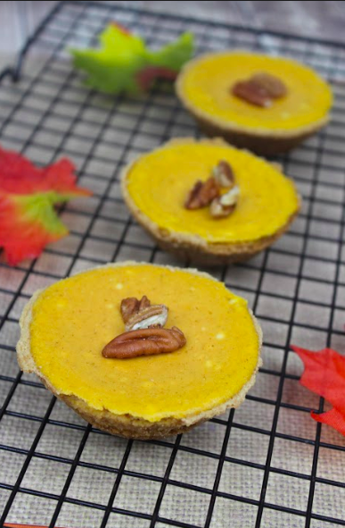 Mini Pumpkin Cheesecake 