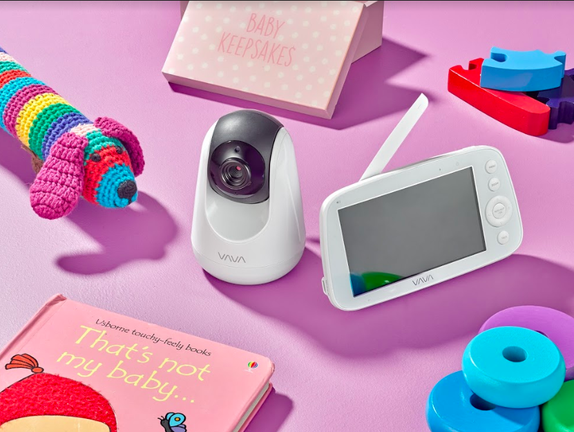 VAVA Video Baby Monitor to help feel confident with babies around!
