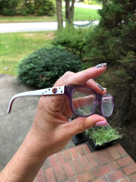 Find Great Glasses Online at DiscoutGlasses.com