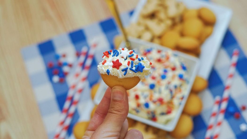 Patriotic Dunkaroo Dip Recipe!