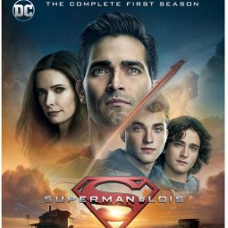 Superman & Lois: The Complete First Season!