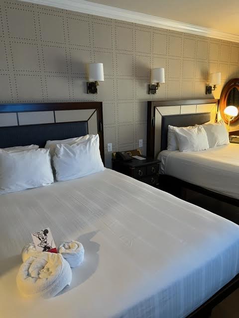 Disney's Yacht and Beach Club Resorts- Taking You Through Two Fabulous Resorts!