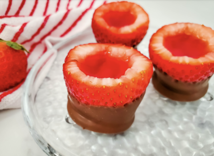 Chocolate Covered Strawberry Jello Shots Recipe! 