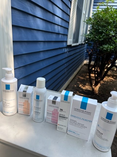 La Roche Posay USA Skincare line is AMAZING! La Roche Posay cleanser to the rescue!