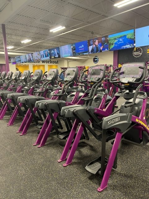 Cardio equipment at top planet fitness